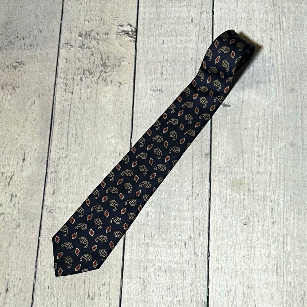 Hastings Bay Mens Navy Red Beige Paisley Silk Woven Pointed Tie Mani Armani